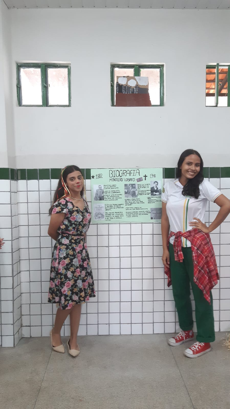 Com criatividade, estudantes expõem trabalhos inspirados em obras literárias