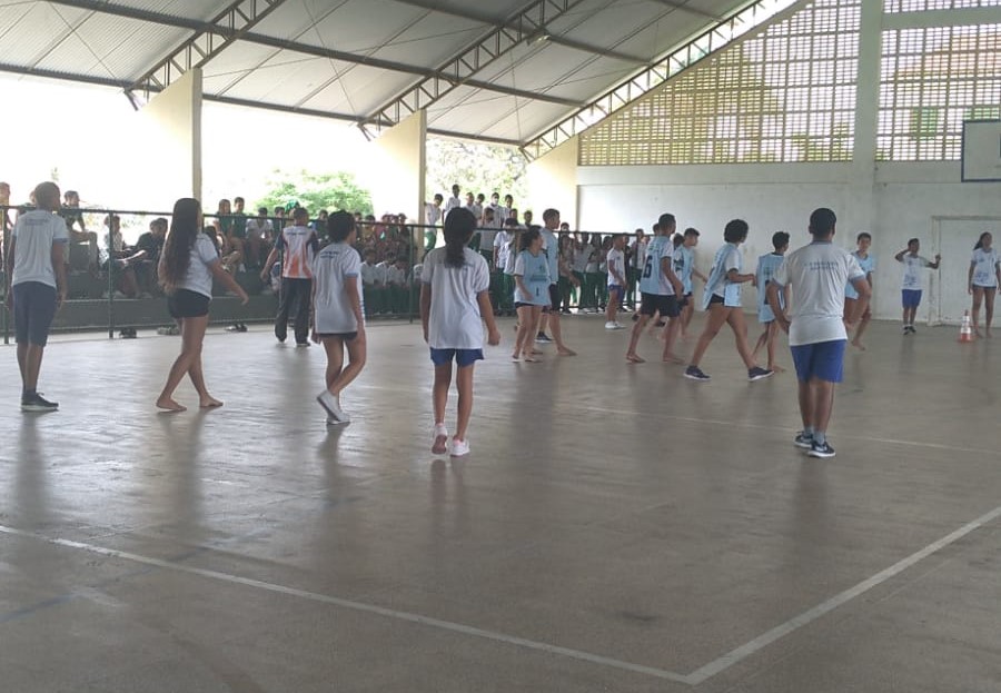 Escolas de Teresina realizam Festival de jogos de Queimada